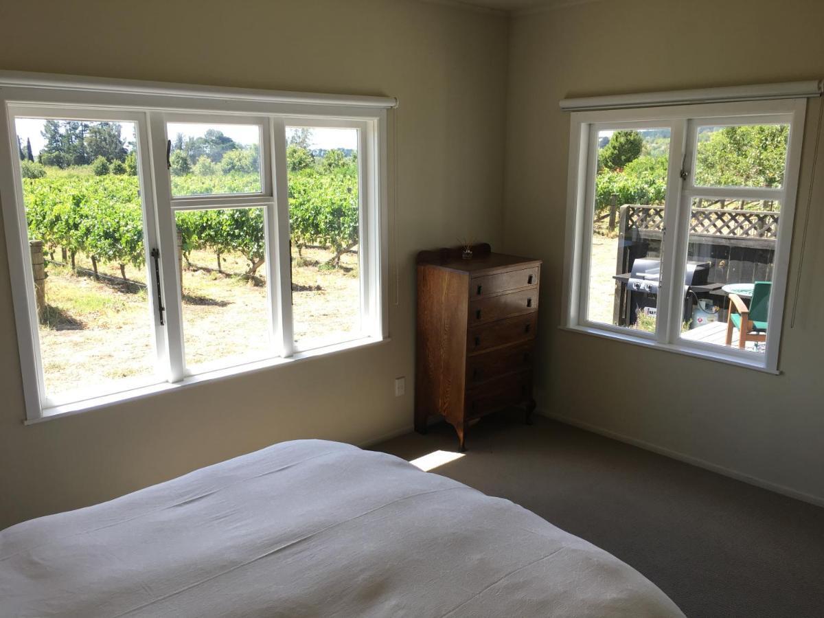 Tuki Vineyard Cottage Хавлок-Норт Экстерьер фото